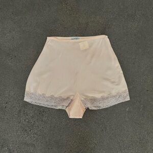 1940’s Rayon Lace Tap Short